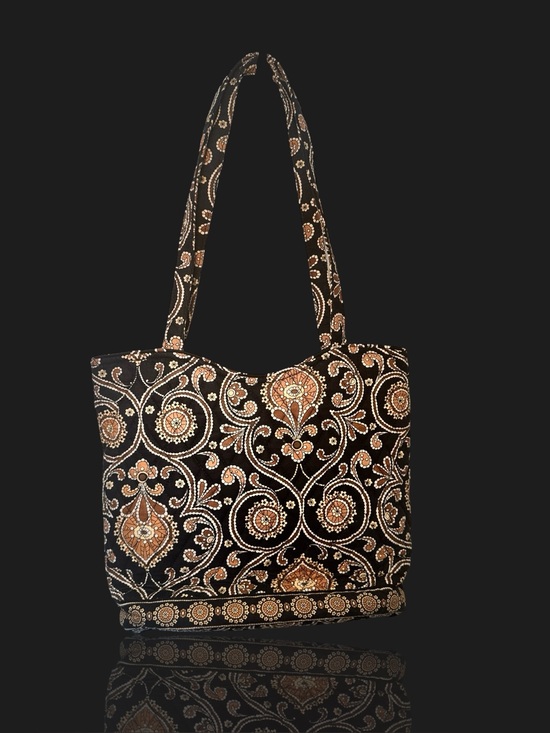 Vera Bradley Handbags - Vera Bradley Café Latte Tote Bag EUC  Quilted Paisley Black Brown + Bonus Pouch